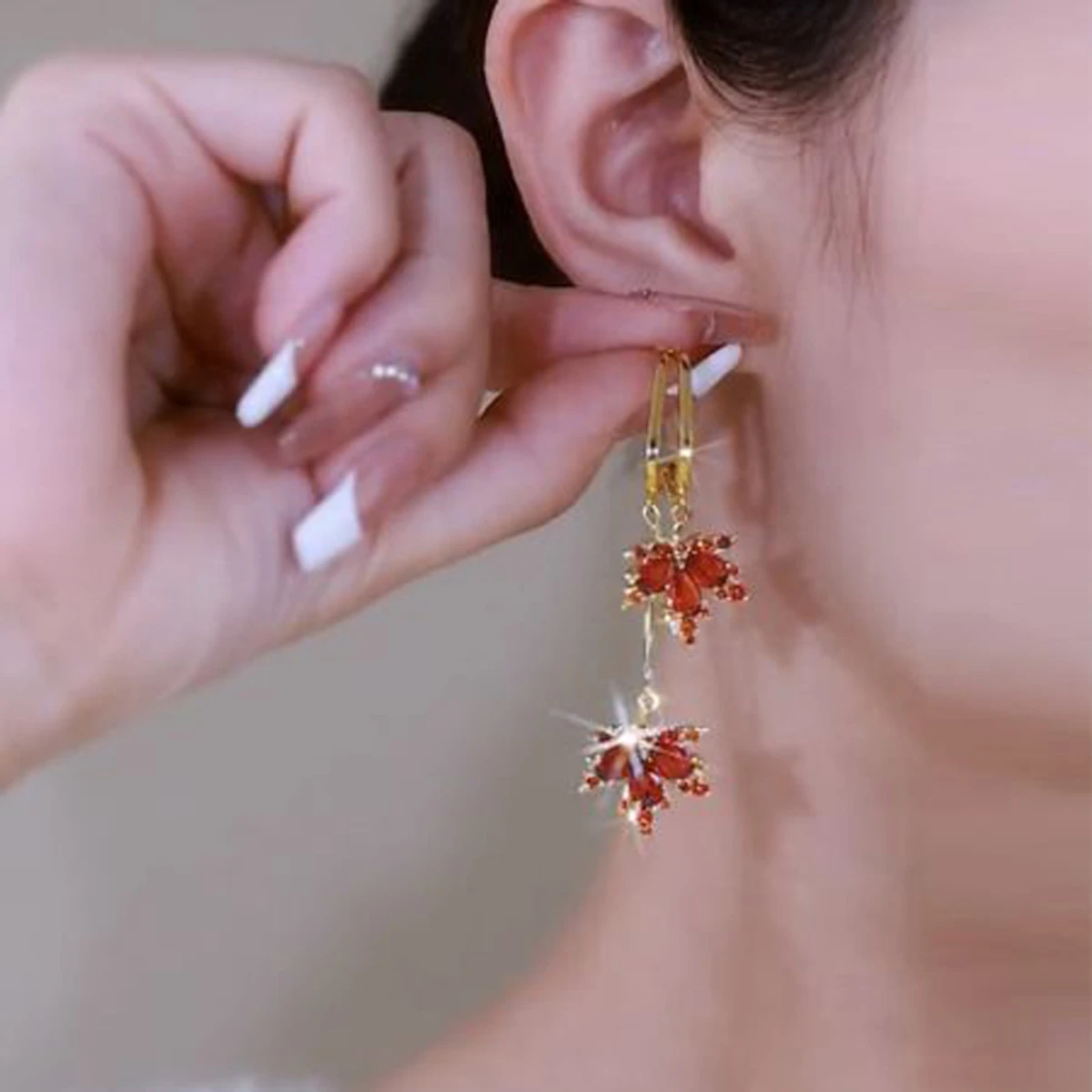 (লিপ পানডেন্ট ইয়াররিং) Leaf Pendant Earrings